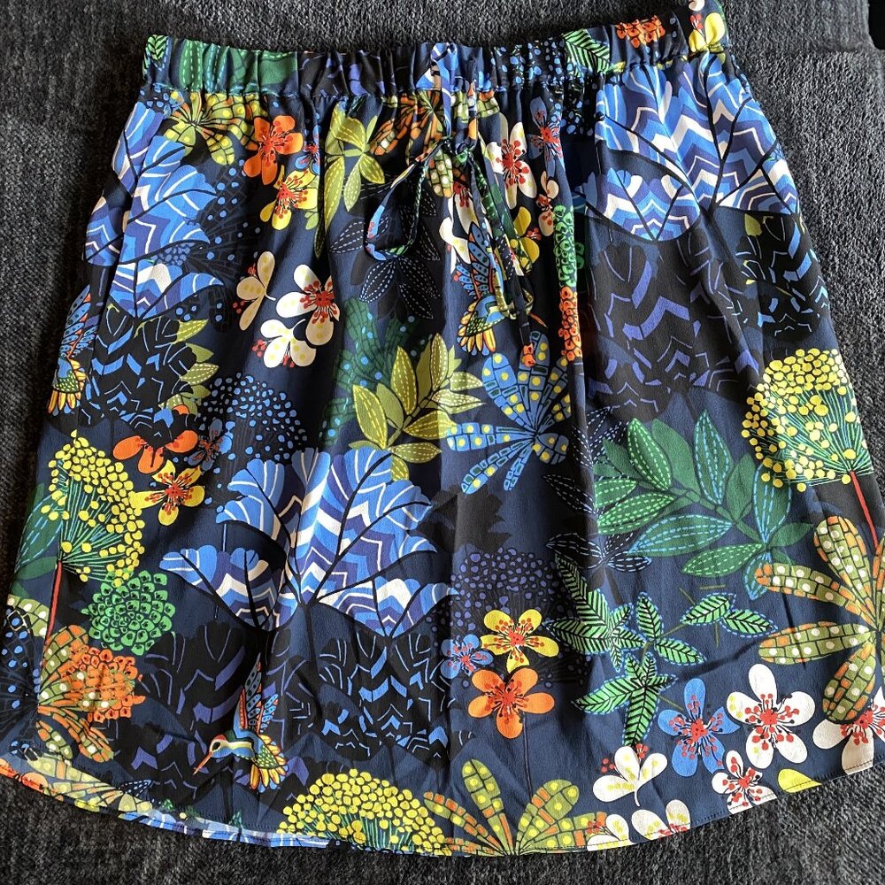 LOFT Floral pull-on skirt NWT size small - Picture 1 of 6